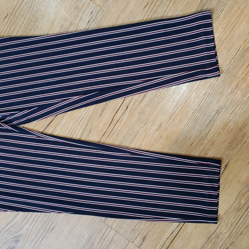 ♦️♦️ SOLD ♦️♦️Express Jumpsuit - Picture 7 of 13
